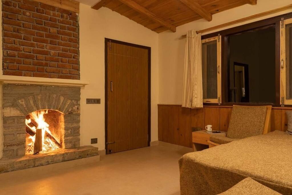 Dream Cottage 3 Pet-Friendly 2Br W Mountain View Mukteshwar Exterior foto